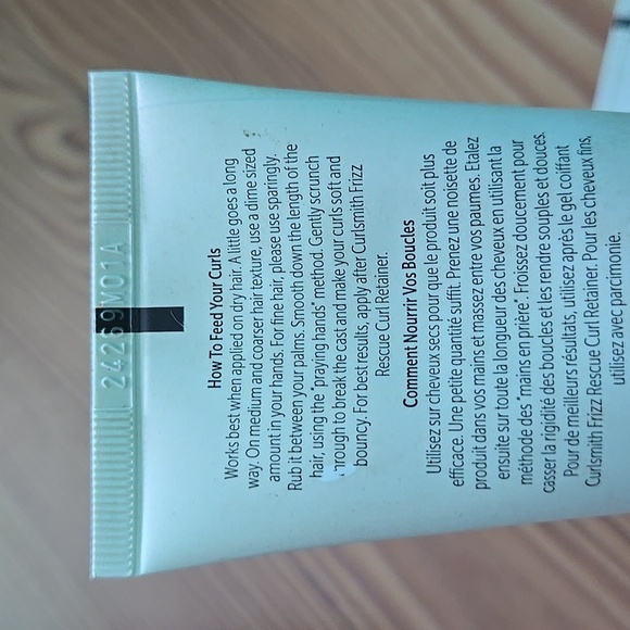 Frizz Rescue Finishing Serum - By Curlsmith - Picture 3 of 4